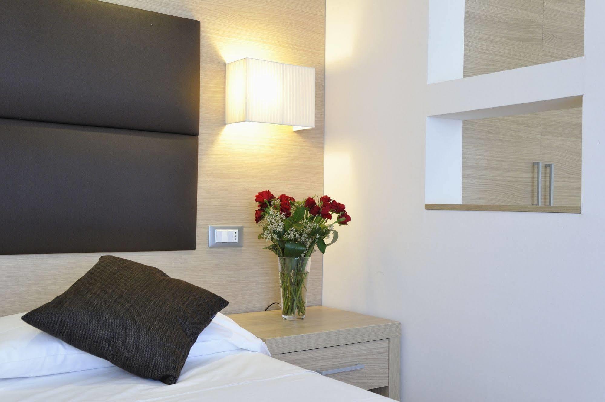 ליגננו סביאדורו Hotel Eros מראה חיצוני תמונה